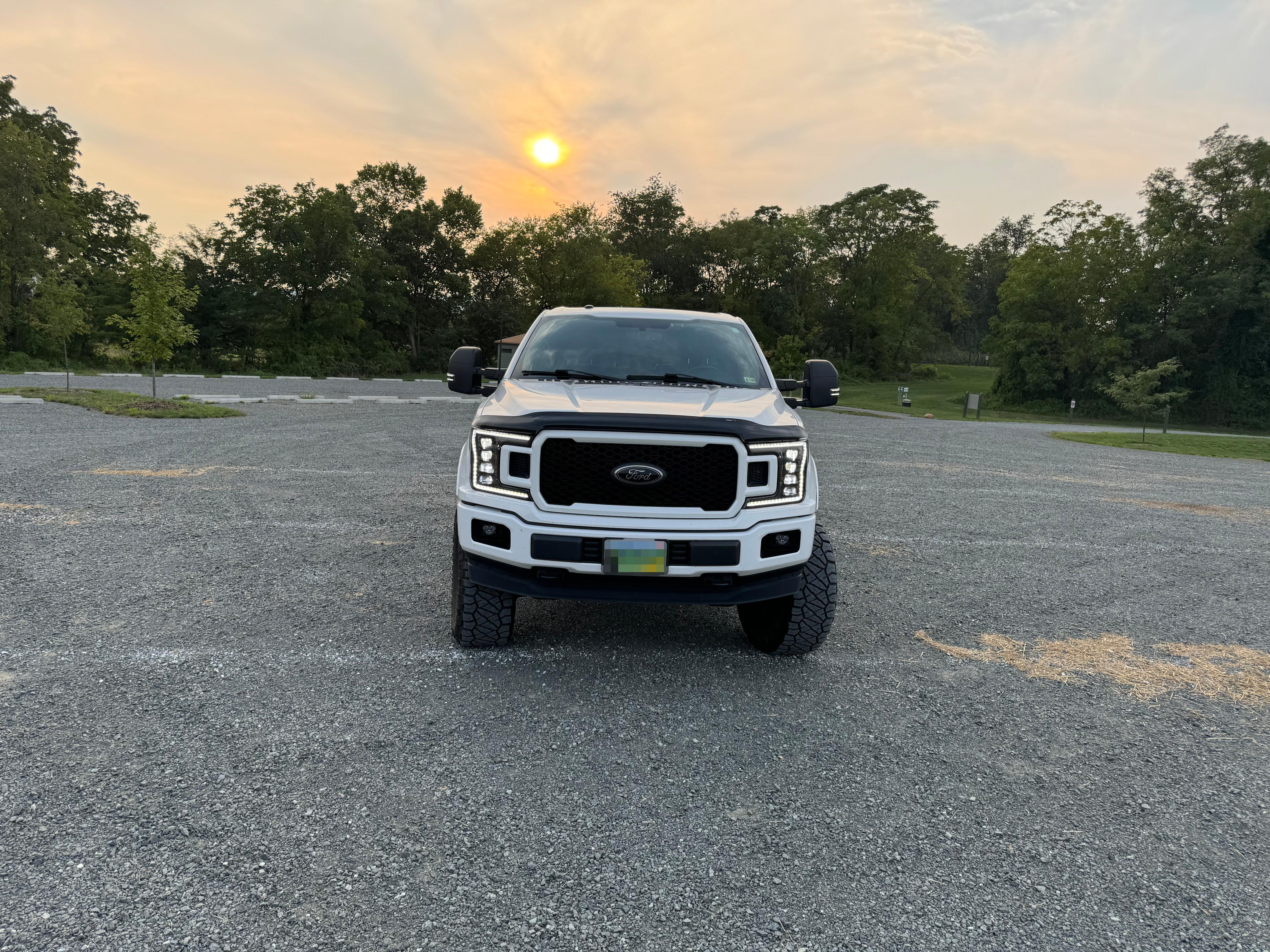 2018 Ford F-150 XLT 4x4 SuperCrew image 6