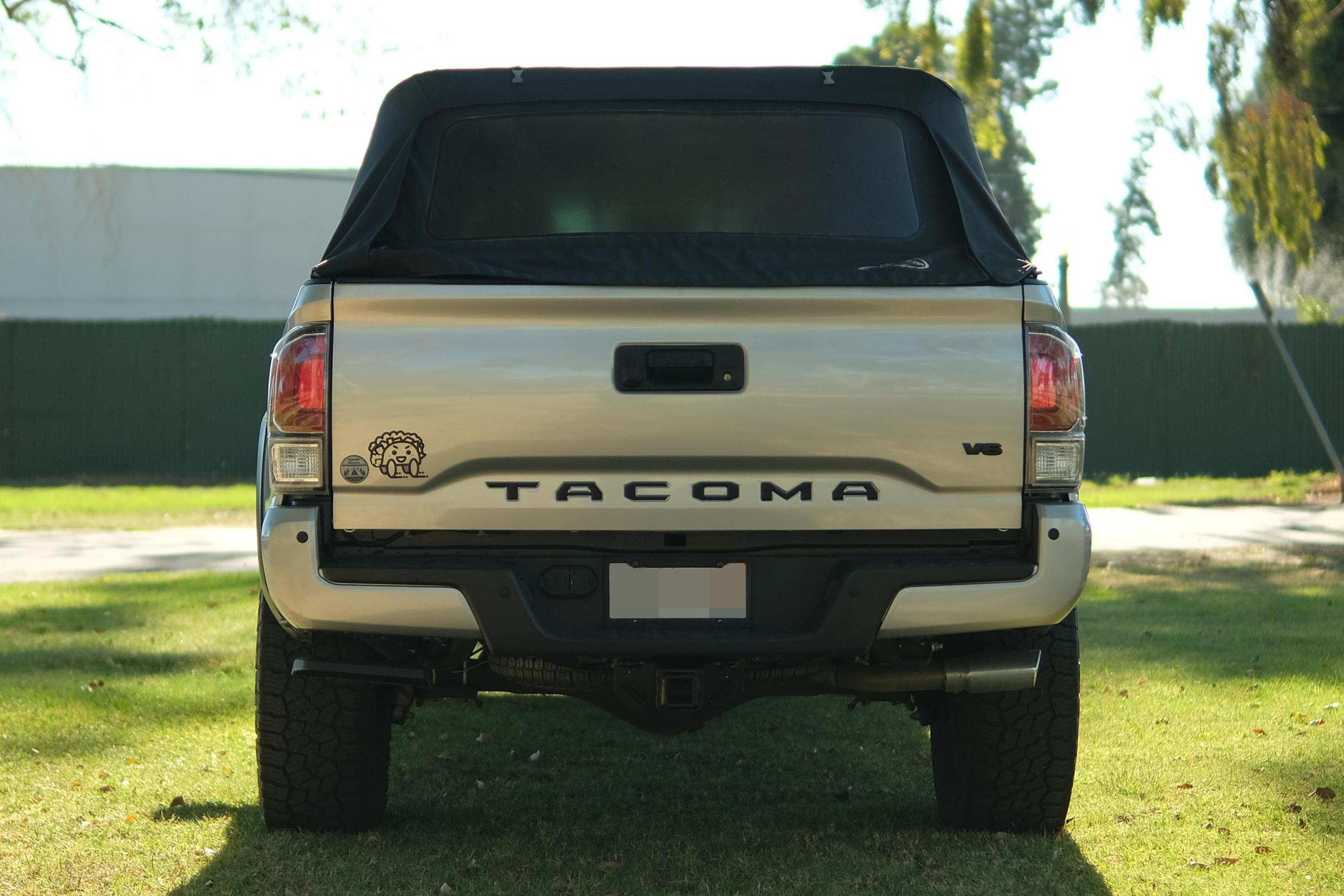 2022 Toyota Tacoma TRD Off-Road Double Cab 4x4 image 5