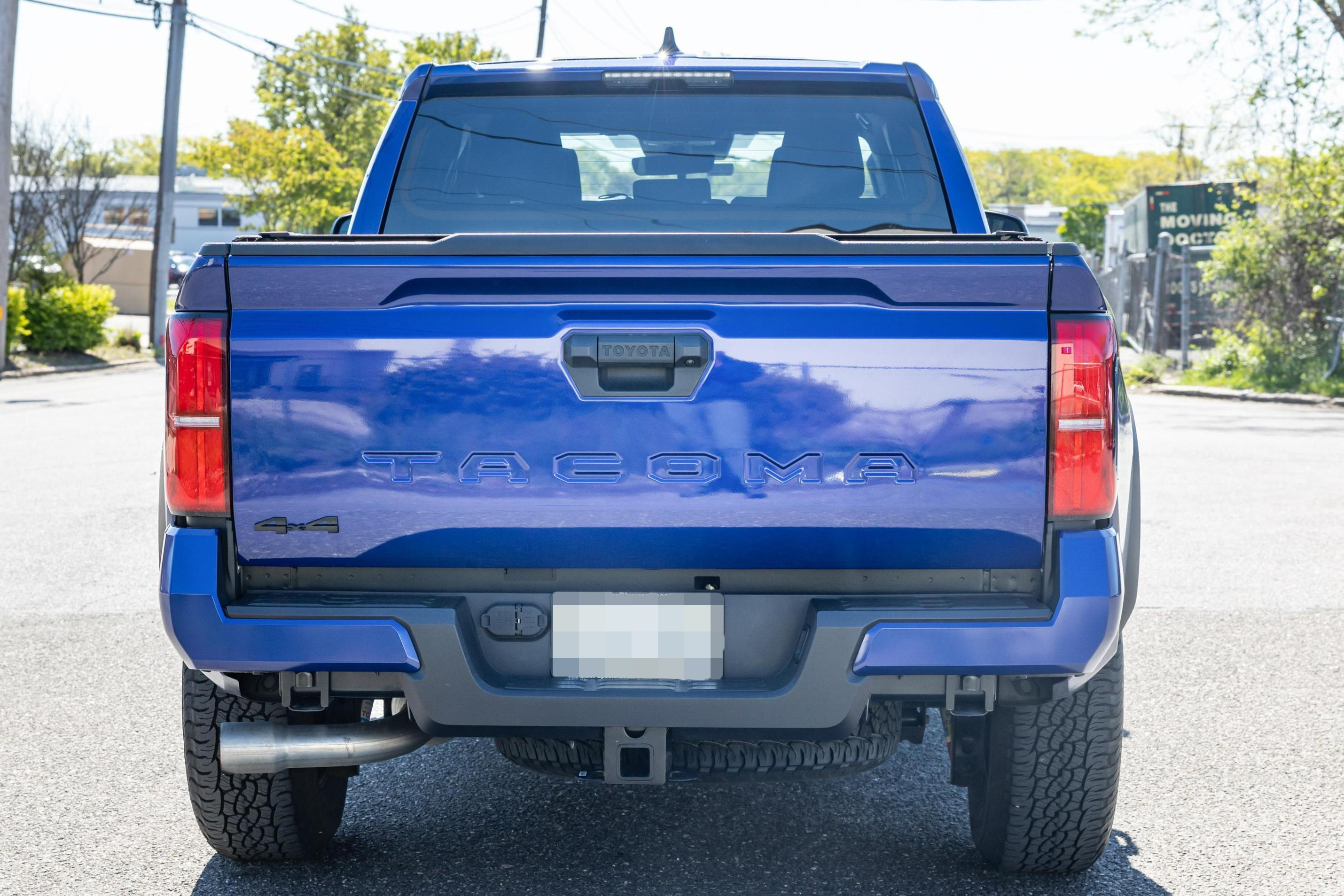 2025 Toyota Tacoma TRD Off-Road Double Cab 4x4 image 5