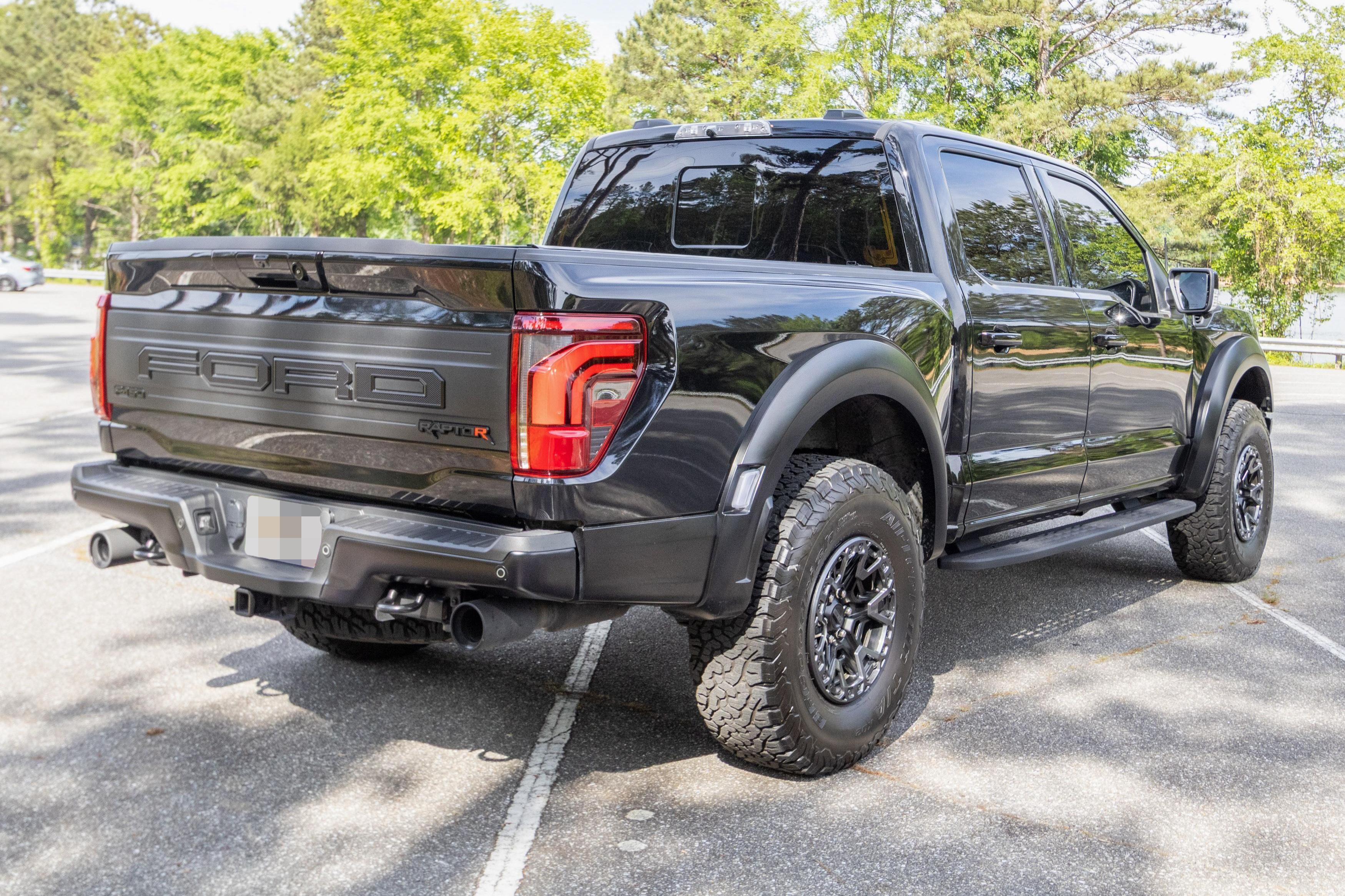 2024 Ford F-150 Raptor R image 4
