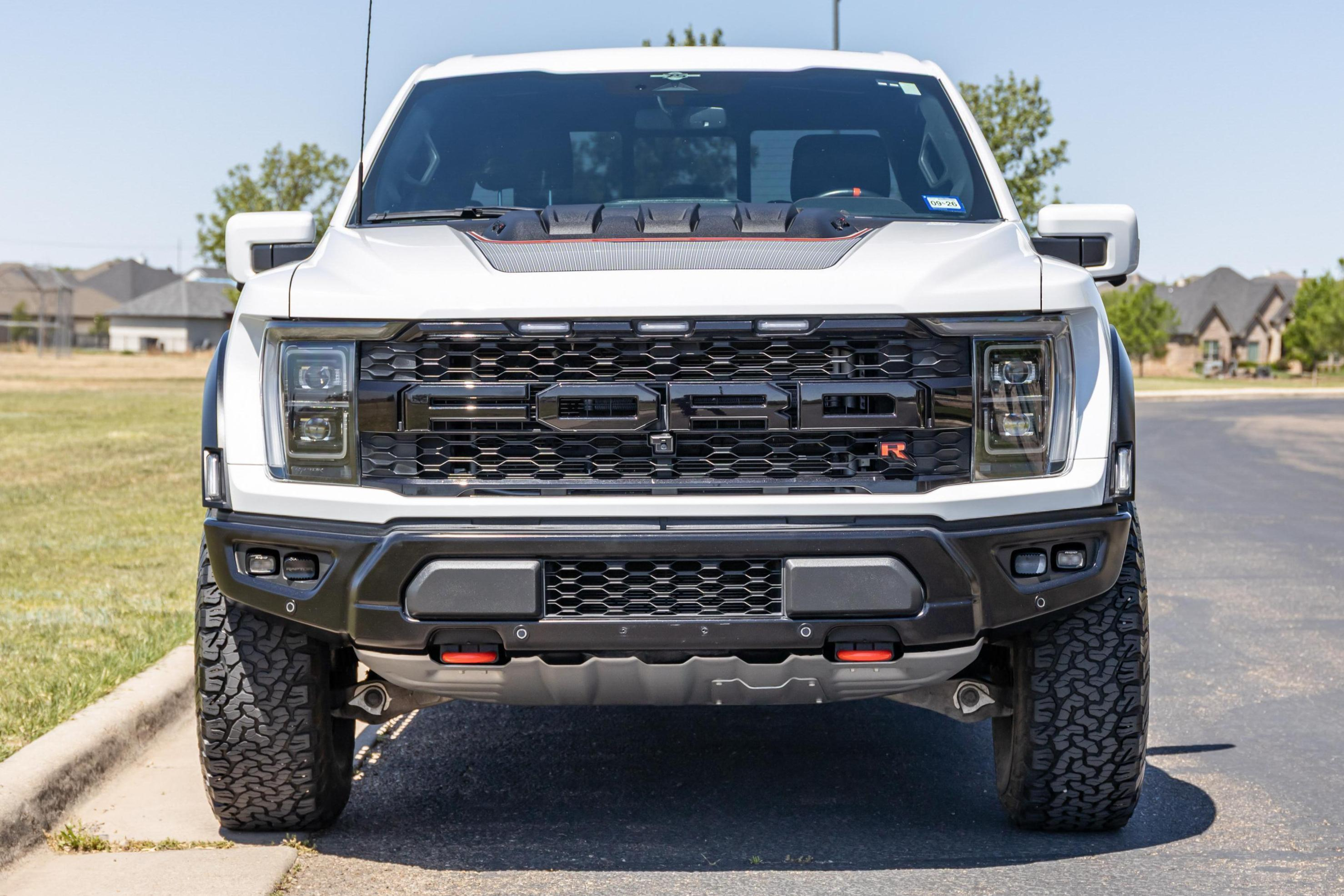2023 Ford F-150 Raptor R image 2
