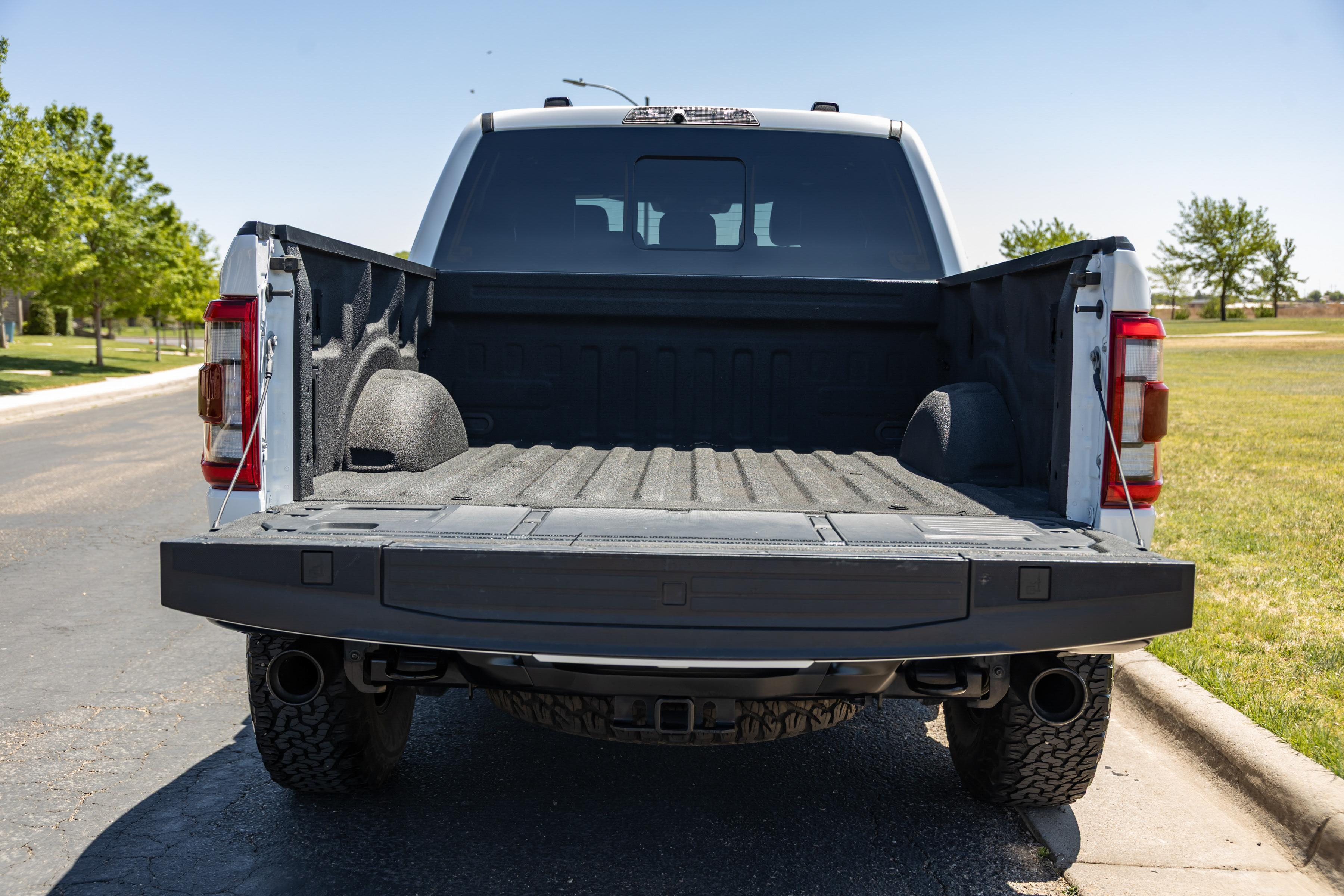 2023 Ford F-150 Raptor R image 7